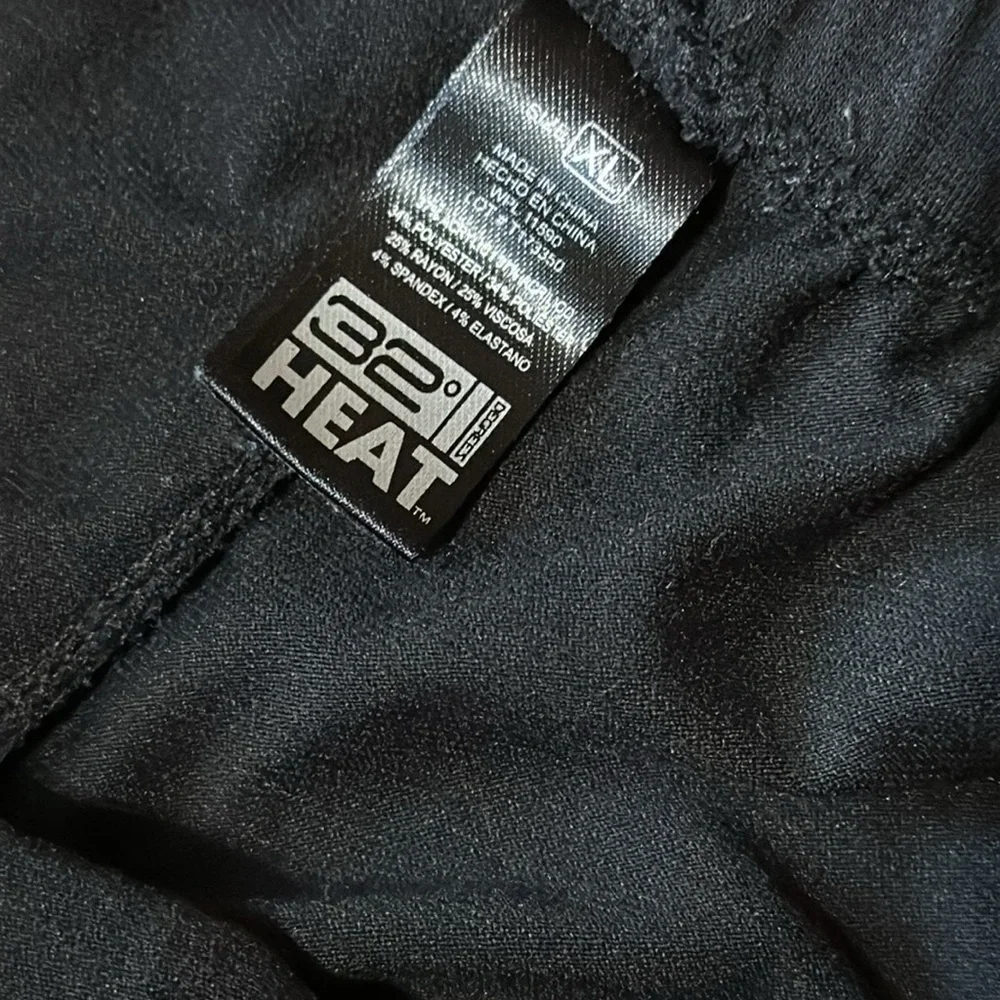 32 Degrees comfortable black